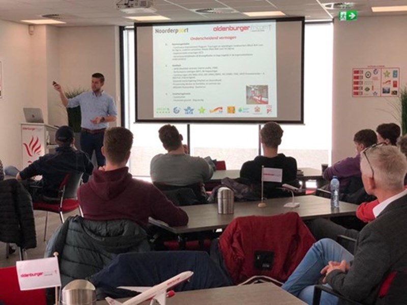 Commercial Manager Marienus van der Laan gives a guest lecture in Veendam as part of our educational cooperation.