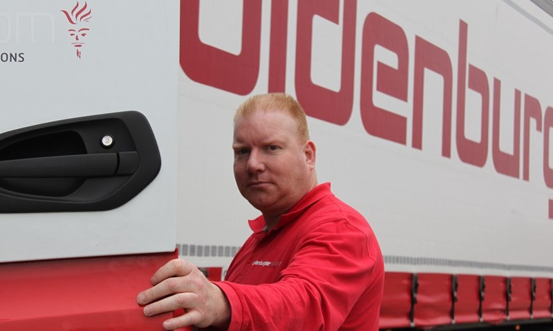 Corné Koerts is Internationaal Chauffeur bij logistiek dienstverlener Oldenburger|Fritom in Veendam.