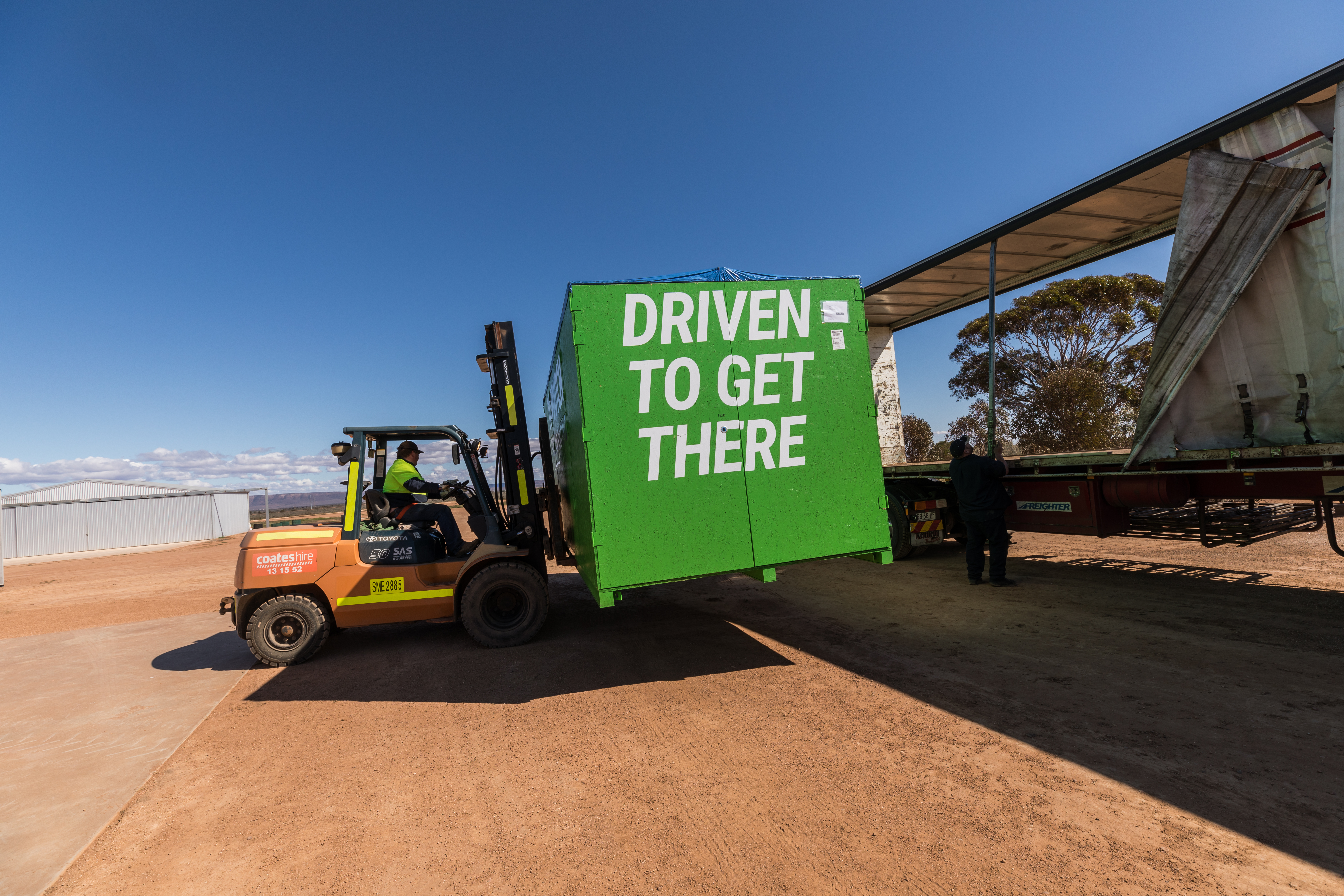 We are logistics partner of Top Dutch Solar Racing and we take care of the air freight of their solar car to Australia.